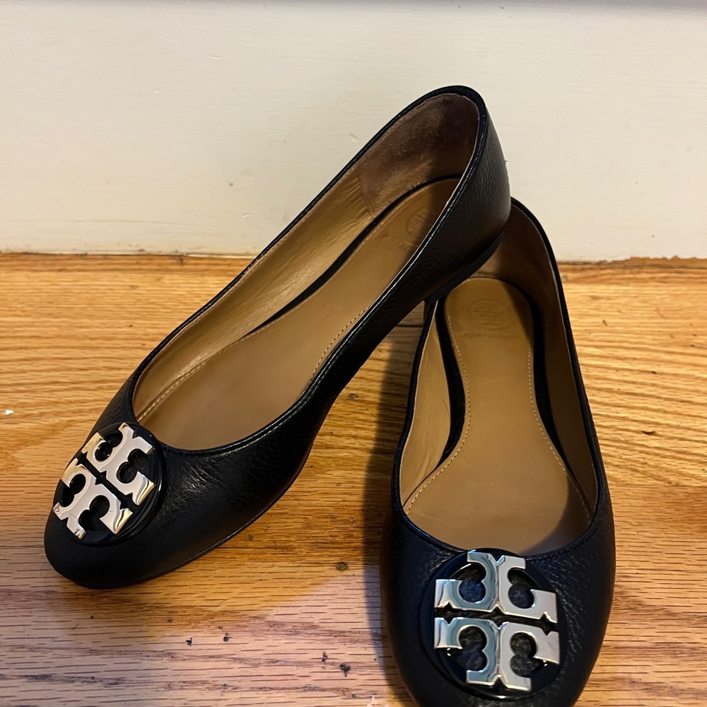 Tory Burch Black Leather Flats with Silver Logo
